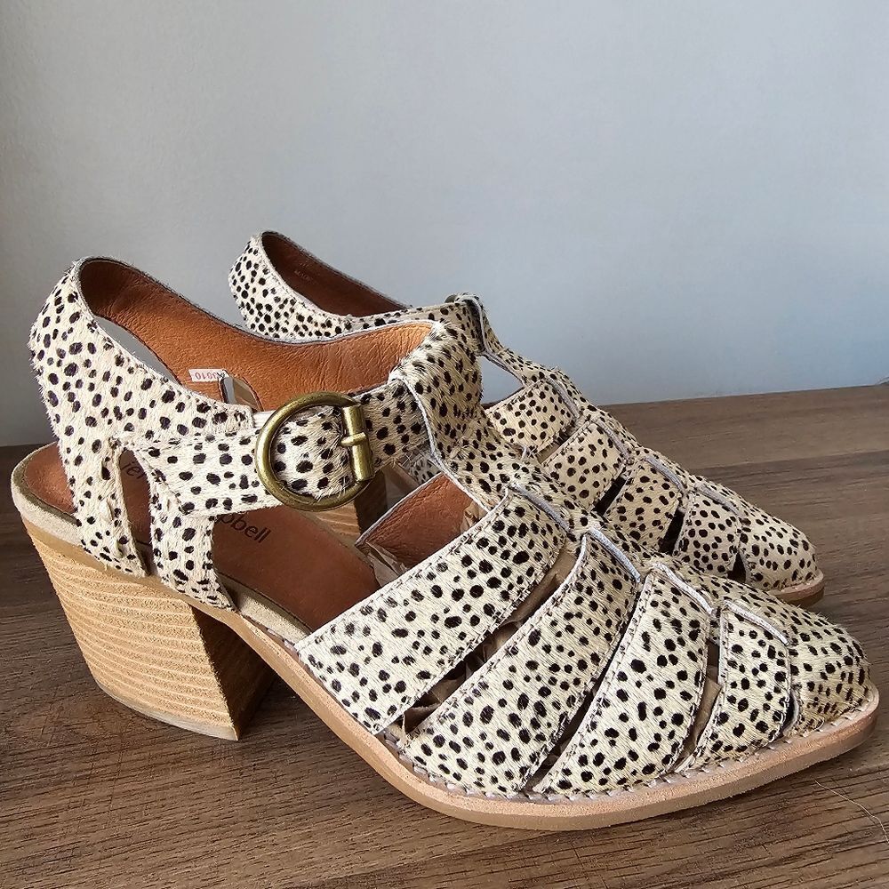 NEVER WORN JEFFREY CAMPBELL GENUINE LEATHER / FUR ANIMAL PRINT STACKED HEELS 8